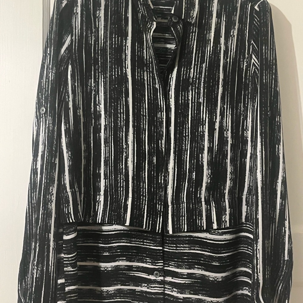 Banana Republic Black and White Striped Button-Up Shirt